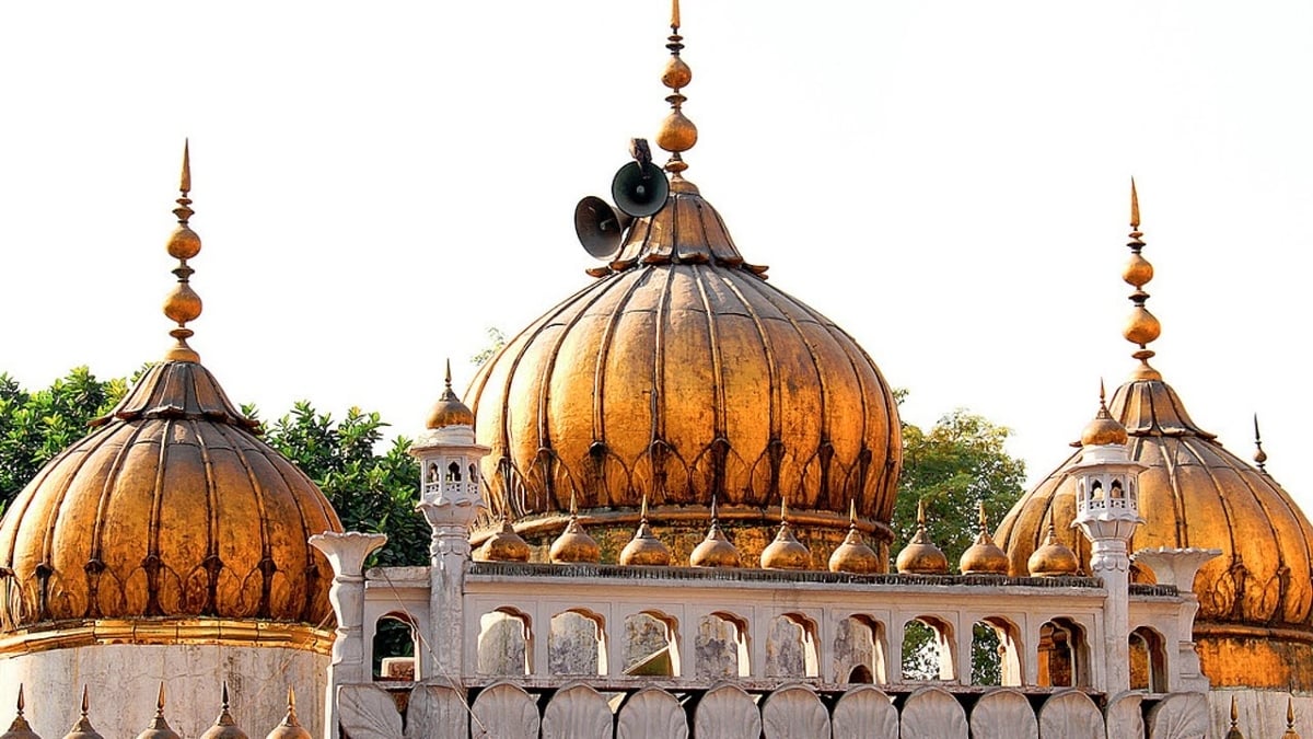 sunehri masjid